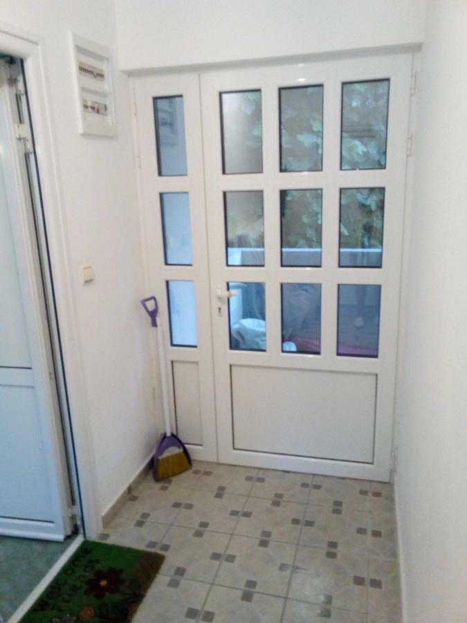 Apartments Grubor 부드바 외부 사진