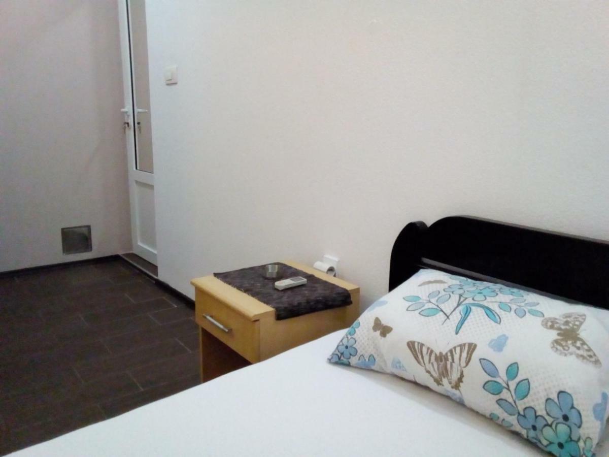 Apartments Grubor 부드바 외부 사진